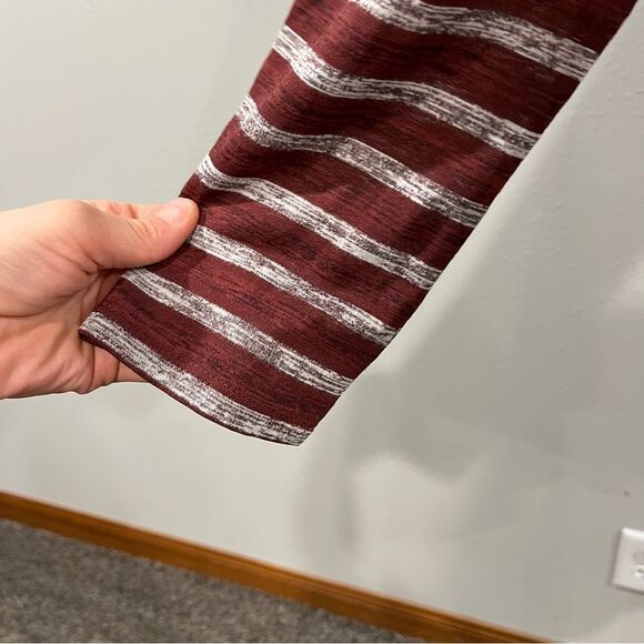 Entro Striped Burgundy and White Long Sleeve mini Dress size small - Picture 3 of 13